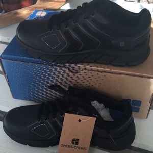 Shoes for Crews Nonslip black work shoes